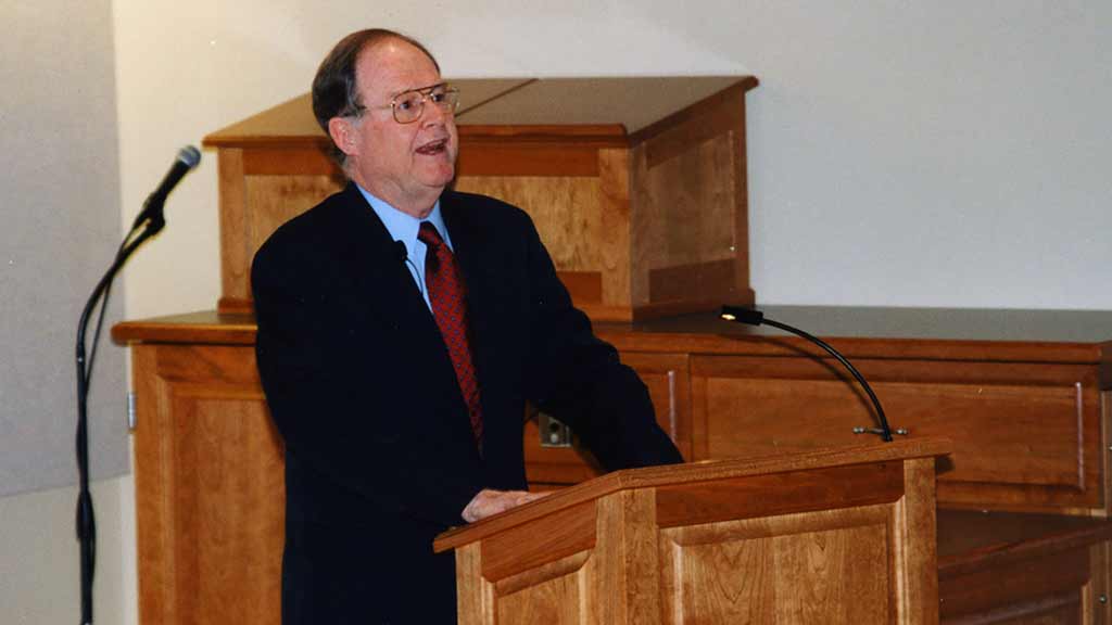 a lecturer in the Knight Auditorium